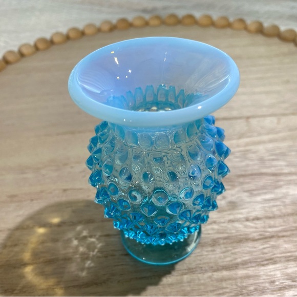 FENTON - VNTG - Blue Transparent & Opalescent Milk Glass Hobnail Small Bud Vase - Picture 2 of 5